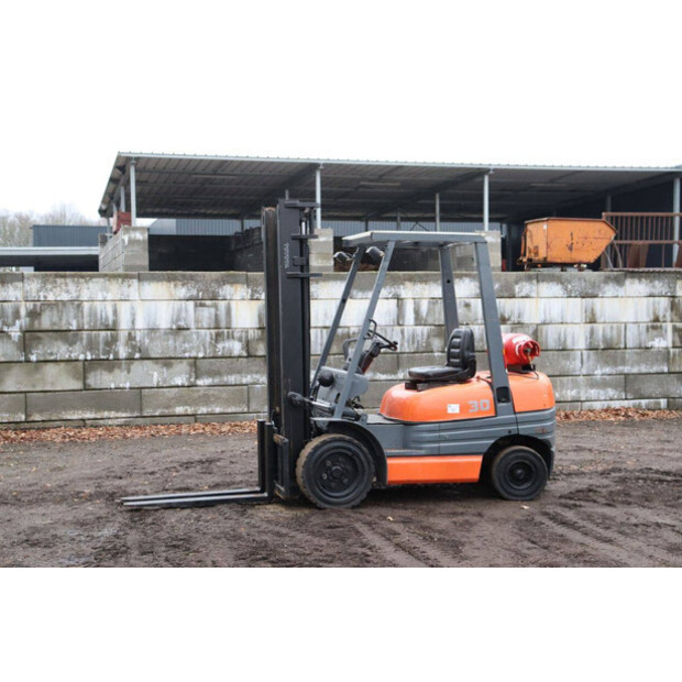 تويوتا 02-6FG-30-44287490