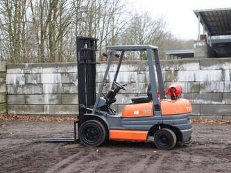 toyota-02-6fg-30-44287492