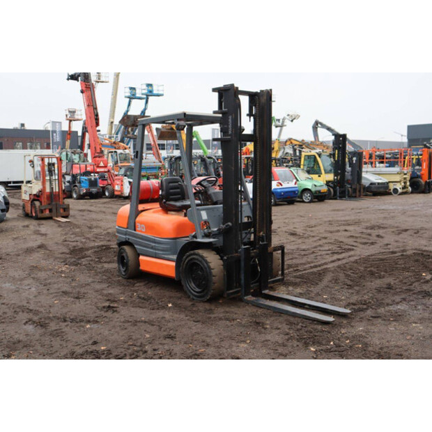 تويوتا 02-6FG-30-44287496