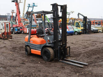 toyota-02-6fg-30-44287496