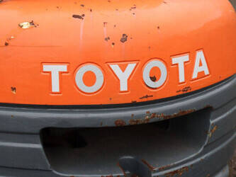 toyota-02-6fg-30-44287508