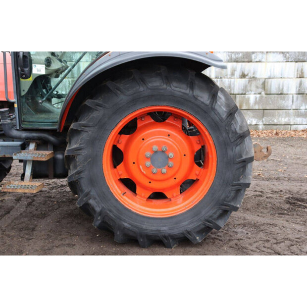 2008 KUBOTA M9540-44287765