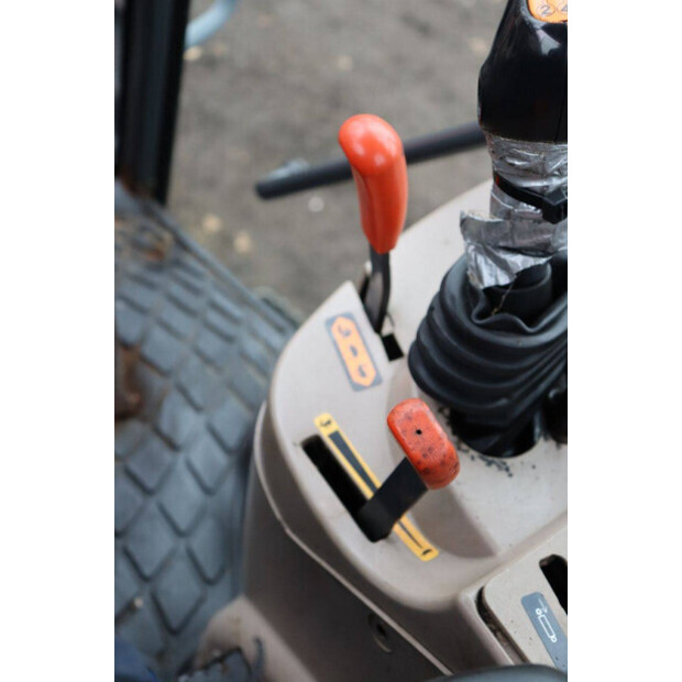 2008 KUBOTA M9540-44287788