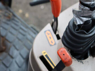 2008-kubota-m9540-44287788