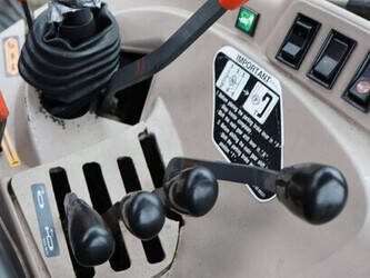 2008-kubota-m9540-44287789