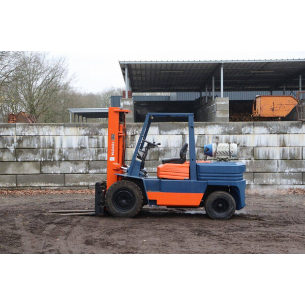 1989 تويوتا 02-5FG45-44287802