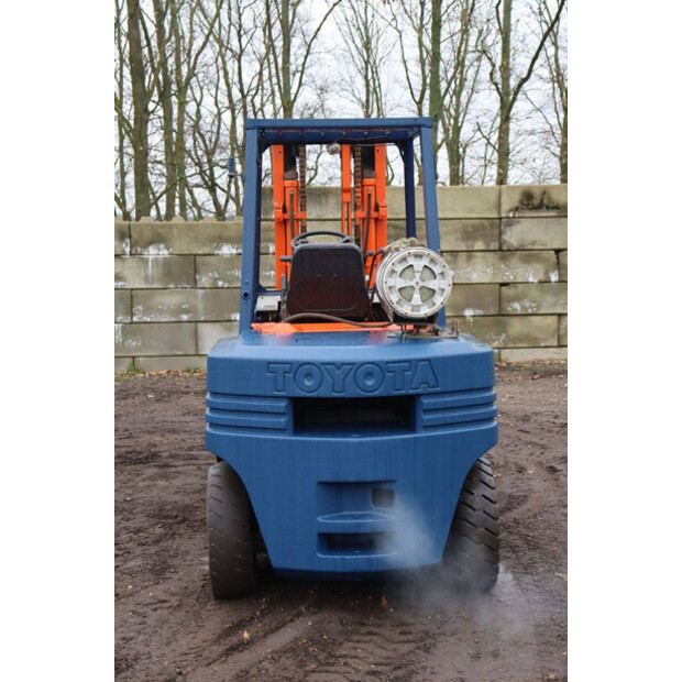 1989 تويوتا 02-5FG45-44287804