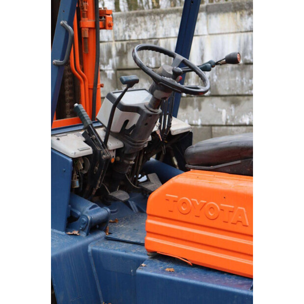 1989 تويوتا 02-5FG45-44287829