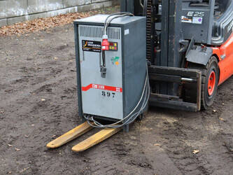 2001-linde-e25-02-1394319-44287927