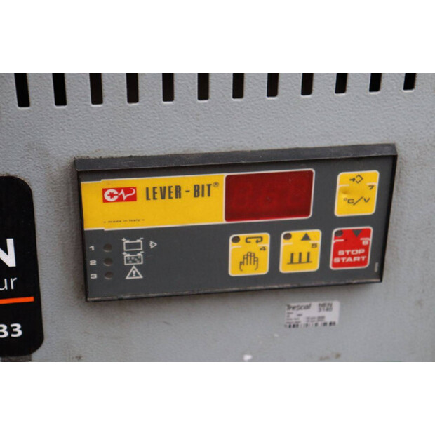 2001 Linde E25-02-44287940