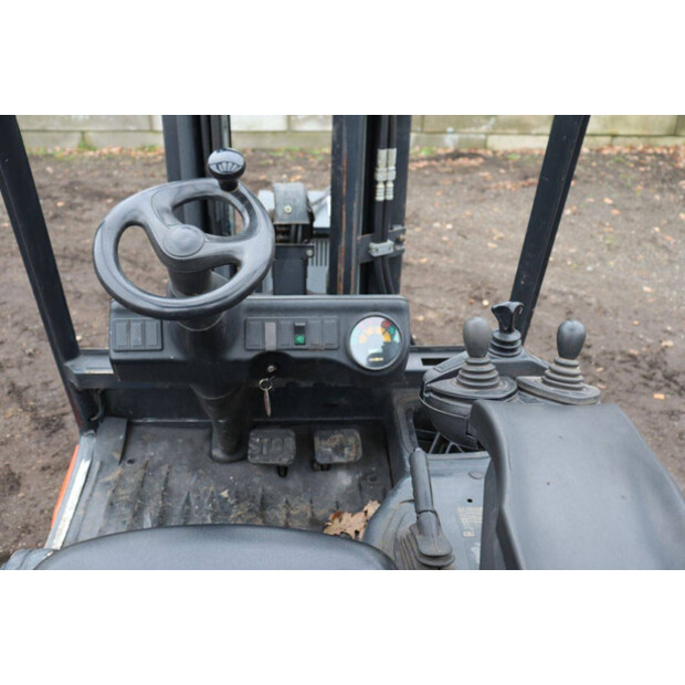 2001 Linde E25-02-44287942