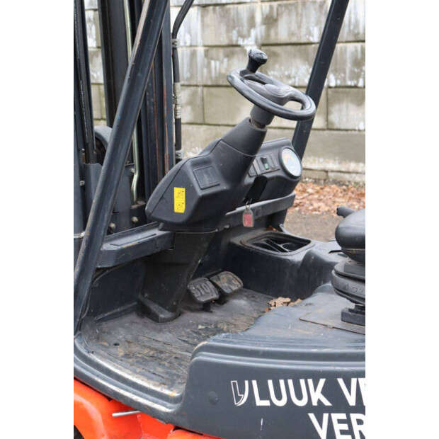 2001 Linde E25-02-44287944