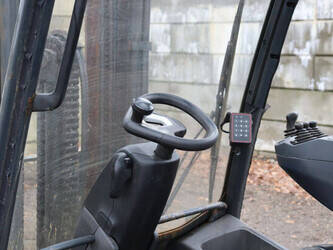 2020-linde-h25t-01-44288008