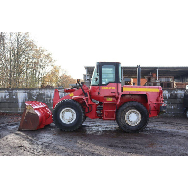 1999 كوماتسو WA 270-3-44288043