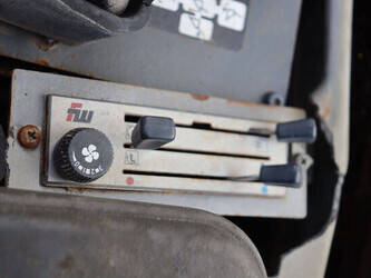 1999-komatsu-wa-270-3-1394323-44288073