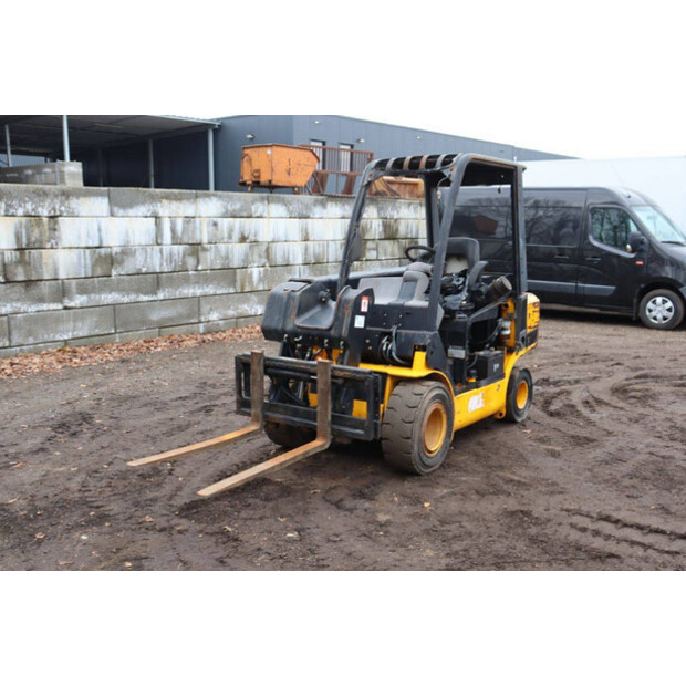 2004 جيه سي بي OTHERS-44288114