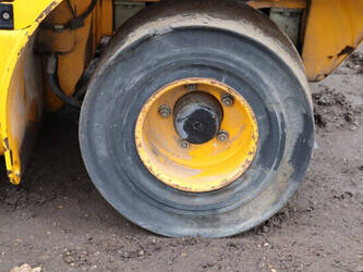 2004-jcb-others-44288119