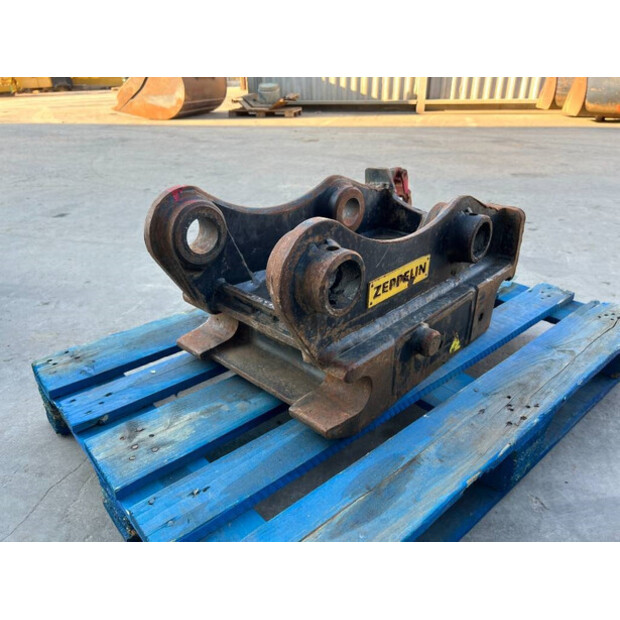 2017 OilQuick OQ65-44288141