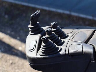 2018-linde-h25t-02-1394330-44288237