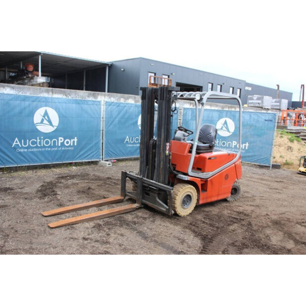 2003 BT CBE 2.5 AC-44288278