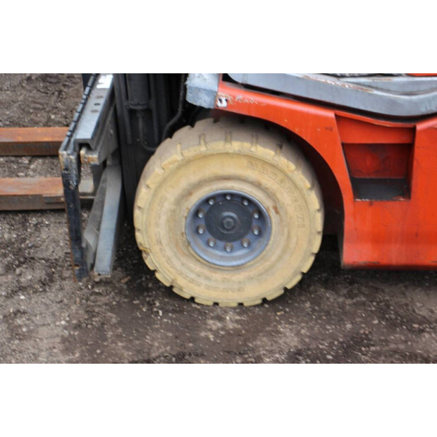 2003 BT CBE 2.5 AC-44288284