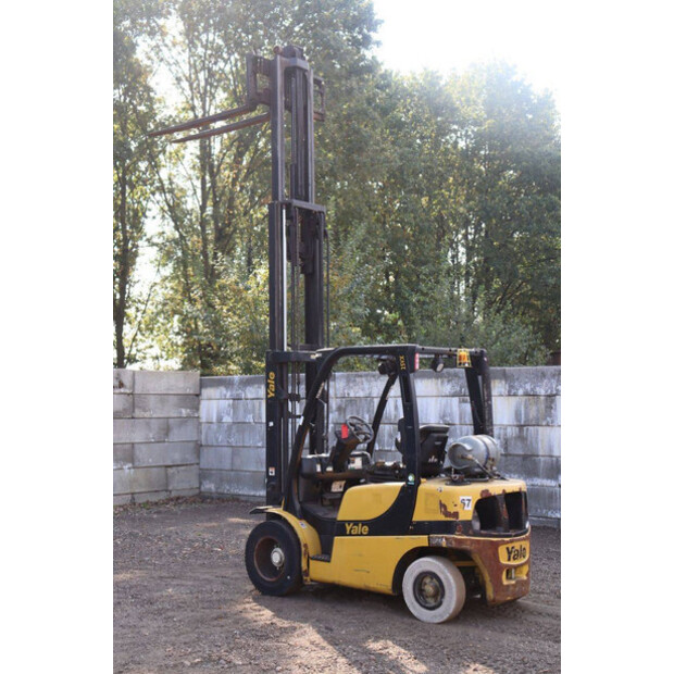 2017 Yale GLP25VXE2170-44288558