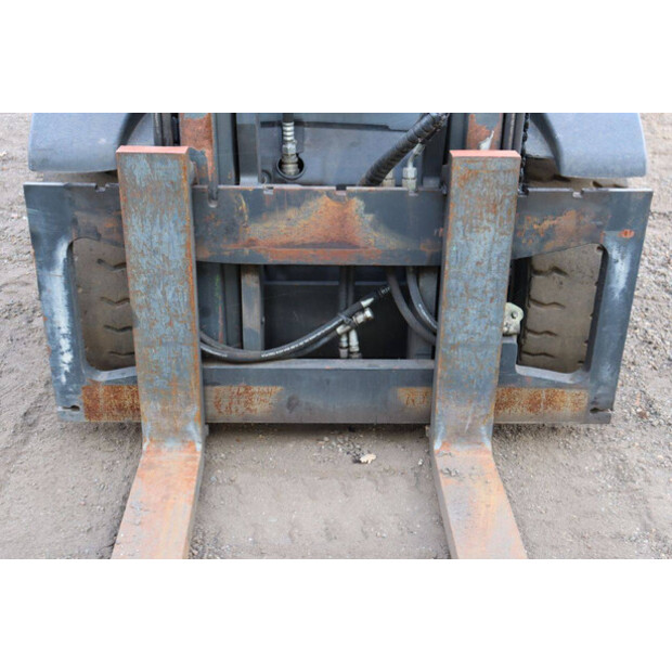 2016 ليندي H30CNG-02-44288571