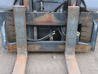 2016-linde-h30cng-02-1394343-44288571