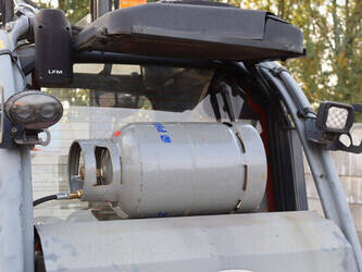 2016-linde-h30cng-02-1394343-44288579