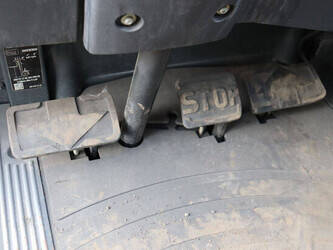 2016-linde-h30cng-02-1394343-44288584