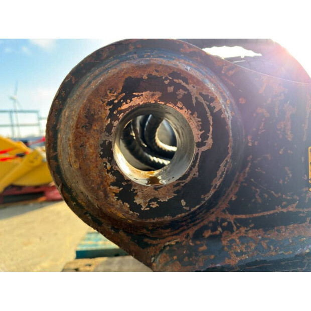 2017 OilQuick OQ70/55-44288648