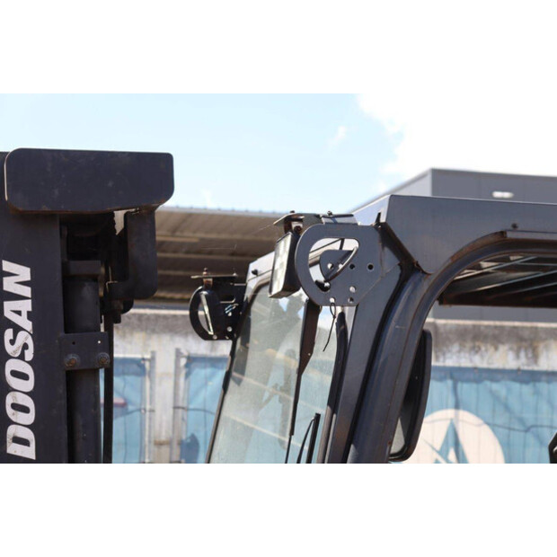 2011 Doosan B15T-5-44288770