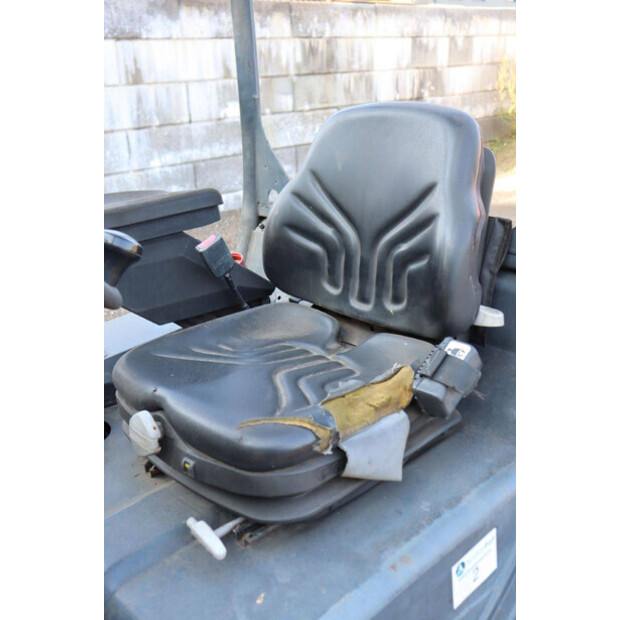 2005 ليندي E20P-02-44288804