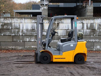 صورة ل رافعات شوكية 2016 جنجهينريتش TFG 320