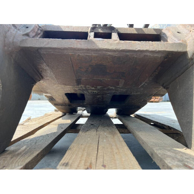 2016 Caterpillar 352F-44289342