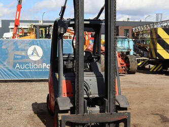 2011-linde-h30t-01-1394378-44289349