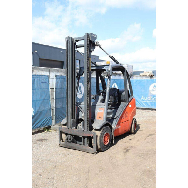2011 Linde H30T-01-44289351