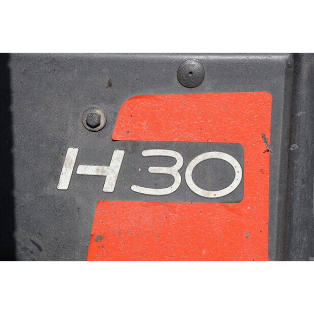 2011 Linde H30T-01-44289357