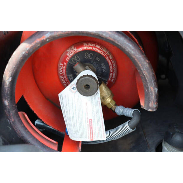 2011 Linde H30T-01-44289360