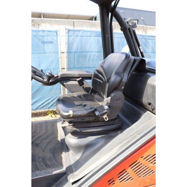 2011 Linde H30T-01-44289362