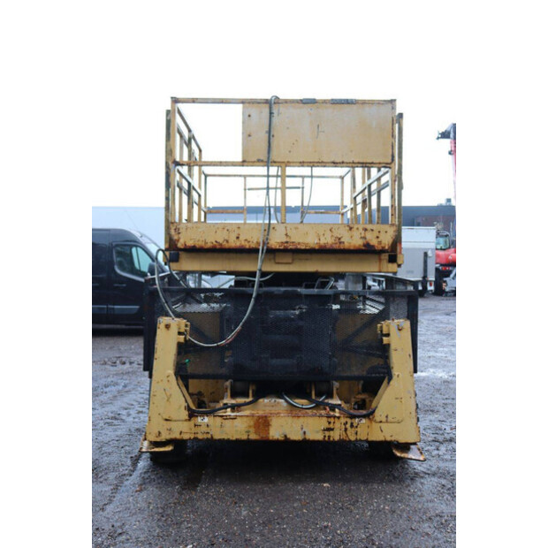 2000 GROVE SM4688 XT-44289470