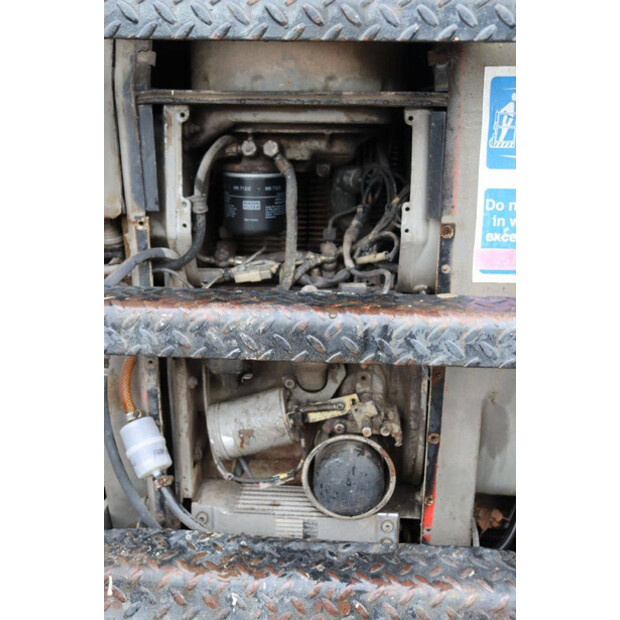 2000 GROVE SM4688 XT-44289486