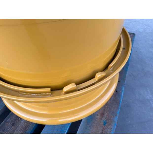 2025 Caterpillar 17.00-25/1.7-44289558