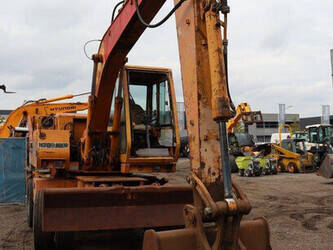 case-688b-p-1394390-44289565