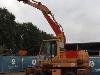 case-688b-p-1394390-44289585