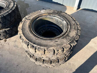 globe-10-00x20-44289633