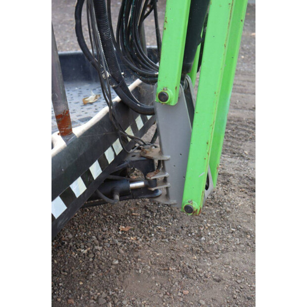 2010 NIFTY HR21DE-44289953