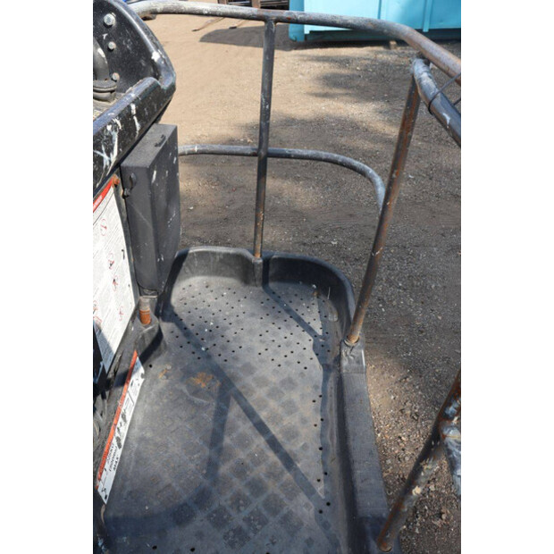 2010 NIFTY HR21DE-44289956