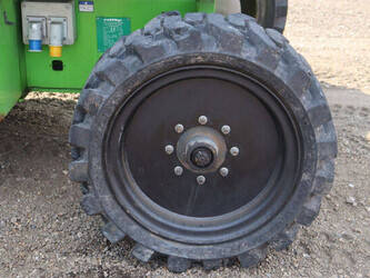 2010-nifty-hr21de-1394410-44289960