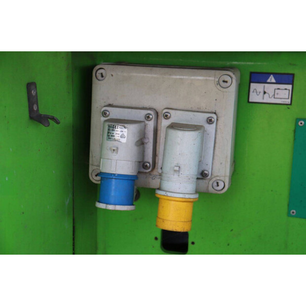 2010 NIFTY HR21DE-44289961